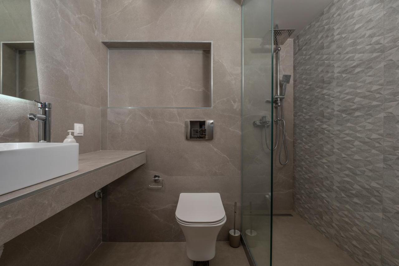 Antigonidon Square 5 Apartment เทสซาโลนิกิ ภายนอก รูปภาพ